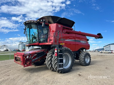 2018 Case IH Axial-Flow 8240 Mietitrebbia