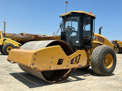 2022 Cat CS10GC Walzenzug mit Glattmantelbandage