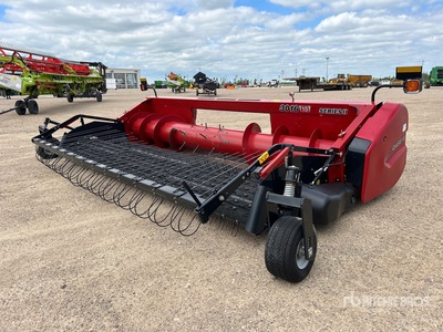 2021 Case IH 3016 Series II 15 ft Combine Pickup Header