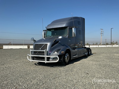 2020 Volvo VNL760 T/A Sleeper Truck Tractor