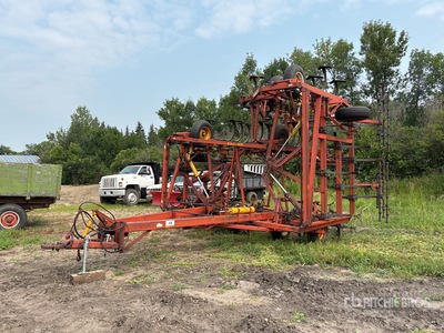 Morris CP-743 Magnum 47 ft Cultivator