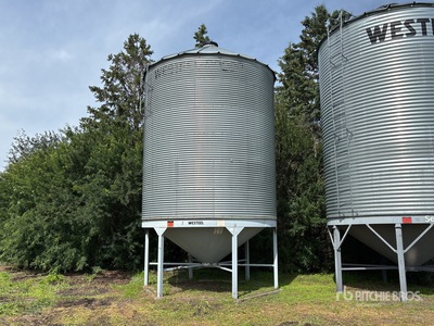 Westeel-Rosco 1406 +/- 2000 bu 6 Ring Hopper Grain Bin