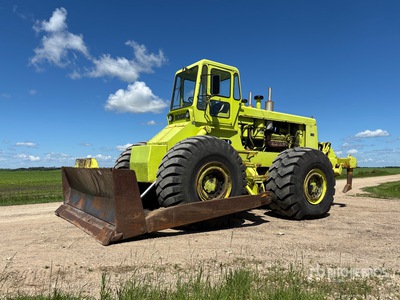 Clarke Michigan Wieldozer