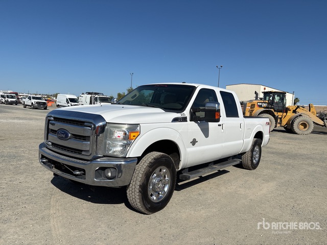 2014 Ford F-250 Lariat 4x4 Crew Cab Pickup