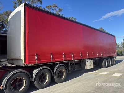 1998 Freighter Tri/A Remolque con Lona