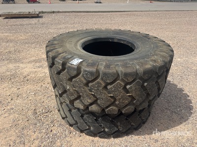 Fujitires 20.5-25 Qte De 2 Pneus Tires