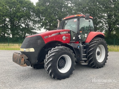 2013 Case IH Magnum 260 4WD Tractor Agrícola