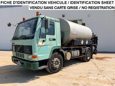 Acmar 9000 L on 1996 Volvo 285 4x2 Repandeuse A Bitume 4x2 Asphalt Distributor Truck