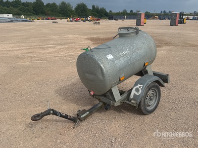 2016 Hubiere H111T 11CN Citerne A Eau S/A Remolque de tanque de agua
