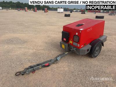 2013 Kaeser M20 Compresseur A Air 1 Essieu S/A Air Compressor (Inoperable)