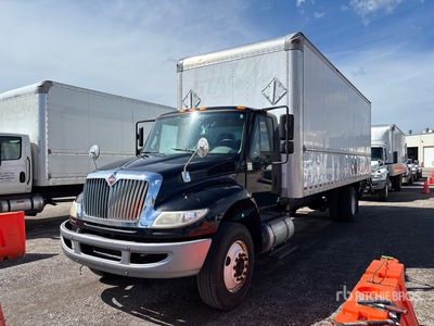 2017 International 4300 4x2 Van Truck