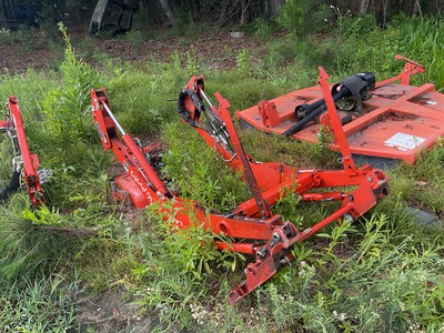 2025 Kubota LA535 Front Loader Attachment (Inoperable)