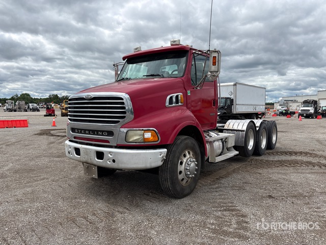 2008 Sterling LT9500 8x4 Tri/A Day Cab Truck Tractor