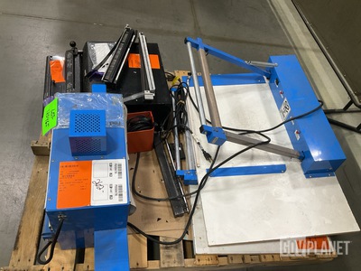 (1) Seal N' Shrink Bar Sealer System & (1) Rhin-O-Tuff Onyx HD-7700 Coil Binder