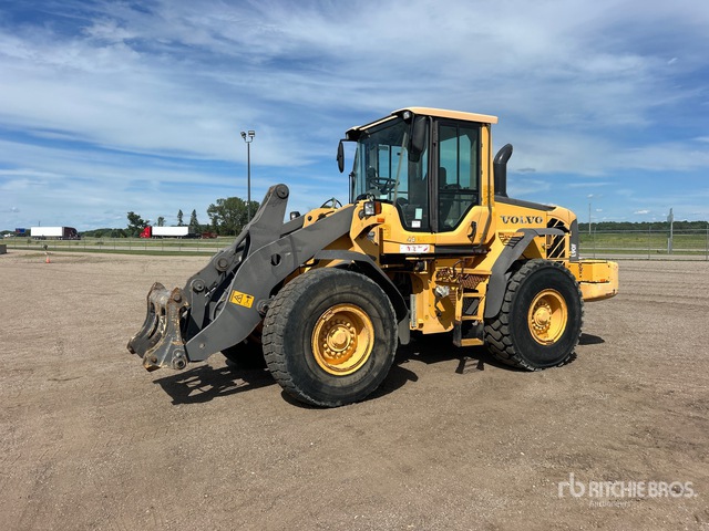 2011 Volvo L90F Wheel Loader