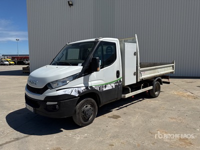 2016 Iveco 35C15 Camion Benne Camion à benne basculante