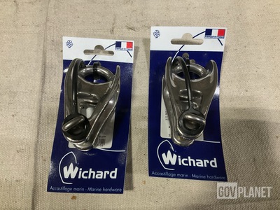 (222) Wichard HR Quick Release Snap Shackles
