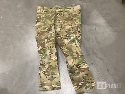 (43) Pairs of Extreme Cold Weather Trousers