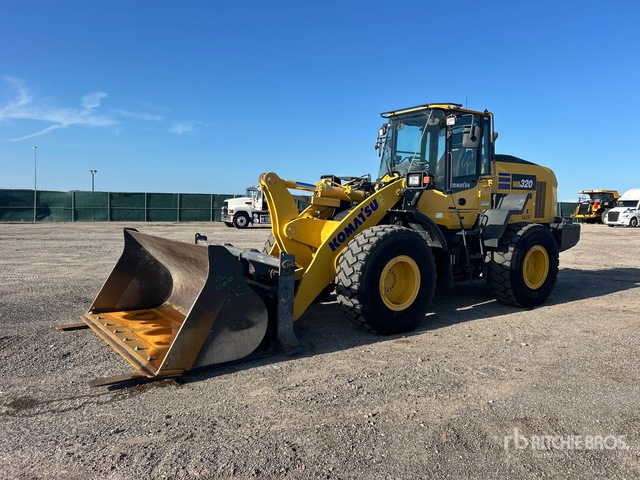 2022 Komatsu WA320-8 Wheel Loader