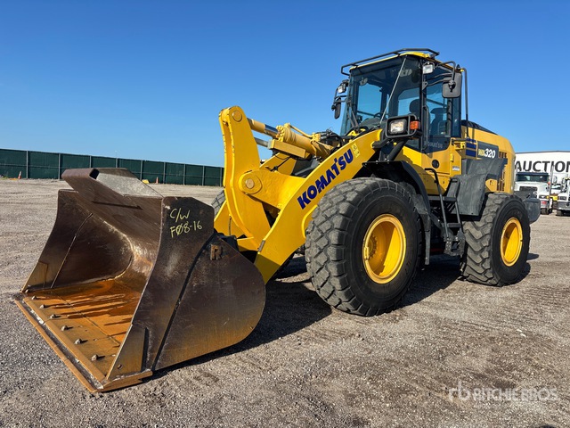 2022 Komatsu WA320-8 Wheel Loader