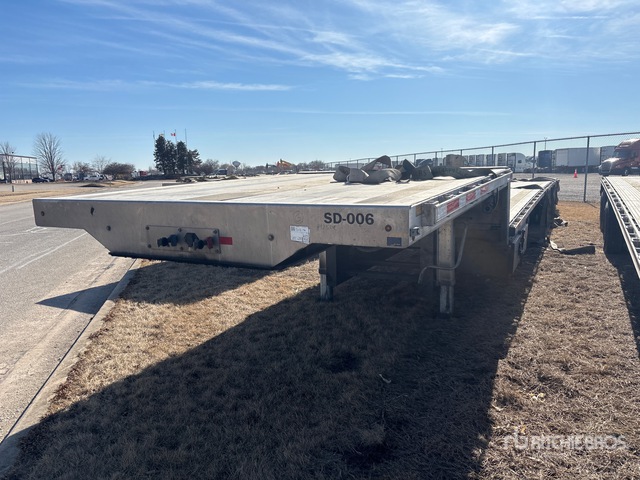 2025 Wabash FLDPBAL 53 ft T/A Spread Axle Step Deck Trailer