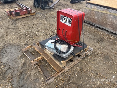 225 A Mobile Stick Electric Welder