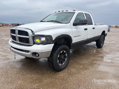 2005 Dodge Ram 3500 4x4 Crew Cab Pickup