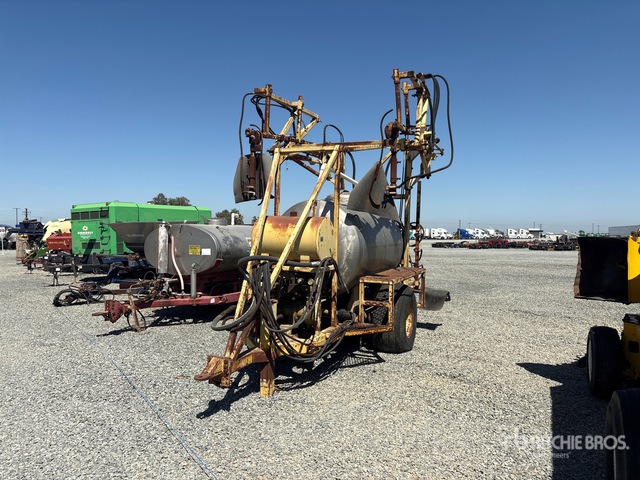 7 ft S/A Pull-Type Sprayer