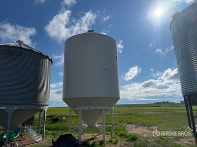 Friesen +/- 1400 bu Fertilizer Hopper Trémie à grains