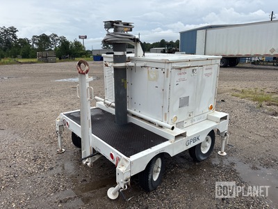 Dynacorp A/M 42M-2A Light Tower