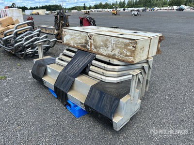 Quantity of Headache Rack & Tool Box
