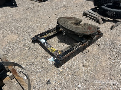 Fifth Wheel - Fits Truck
