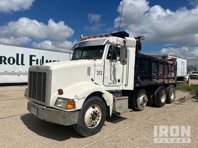 1998 Peterbilt 385 8x4 Tri/A Dump Truck