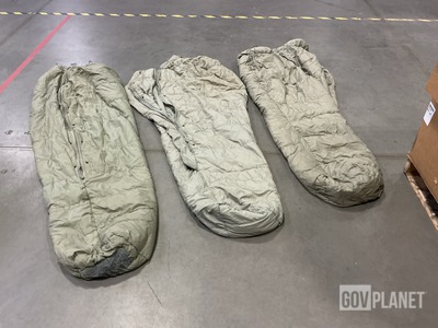 (55) Sleeping Bags