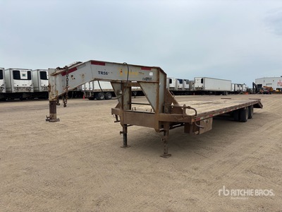 2012 Roadclipper Diamond 34 ft T/A Gooseneck Equipment Trailer
