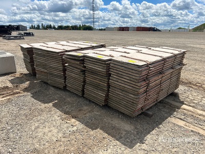 Quantity of 6 ft x 2 ft Concrete Forms