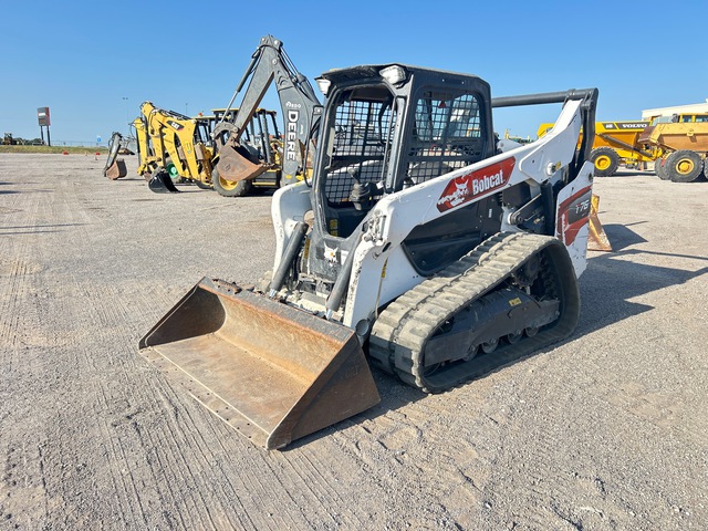 2022 Bobcat T76 Compact Track Loader 2022 Bobcat T76 Compact Track Loader
