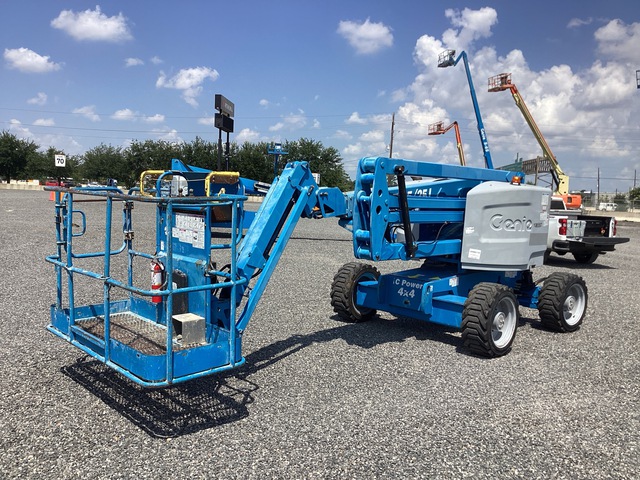2017 Genie Z-45/25J 4WD Diesel Articulating Boom Lift 2017 Genie Z-45/25J 4WD Diesel Articulating Boom Lift