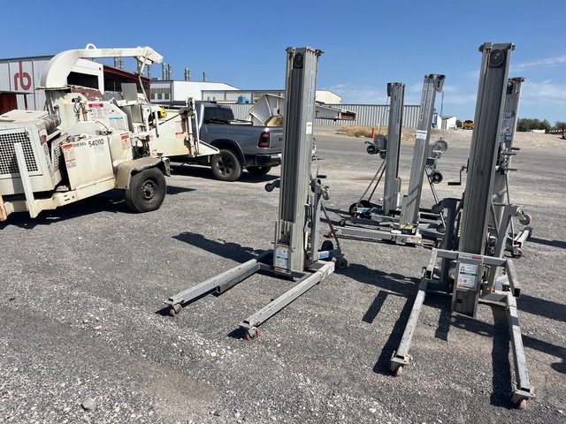 2016 Genie SLC-24 Material Hoist