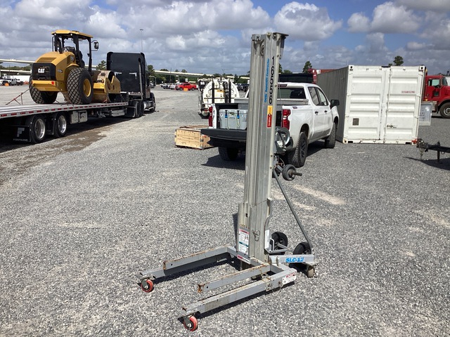 2016 Genie SLC-12 Material Hoist