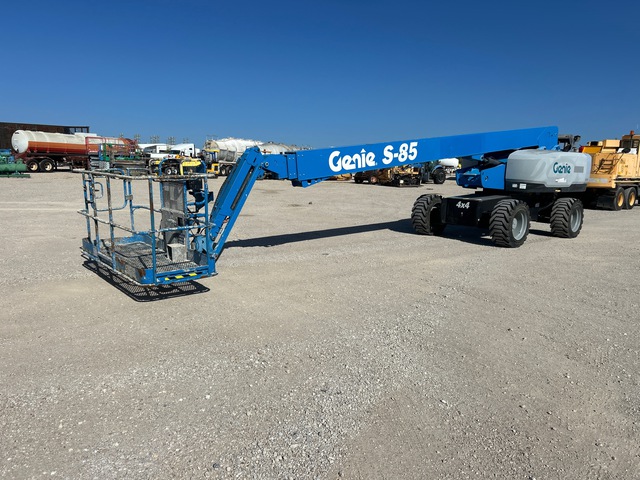 2017 Genie S-85 4WD Diesel Telescopic Boom Lift 2017 Genie S-85 4WD Diesel Telescopic Boom Lift