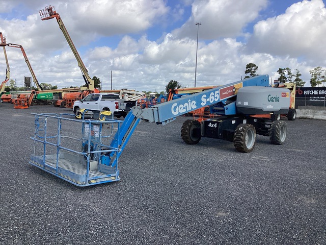2017 Genie S-65 4WD Diesel Telescopic Boom Lift 2017 Genie S-65 4WD Diesel Telescopic Boom Lift
