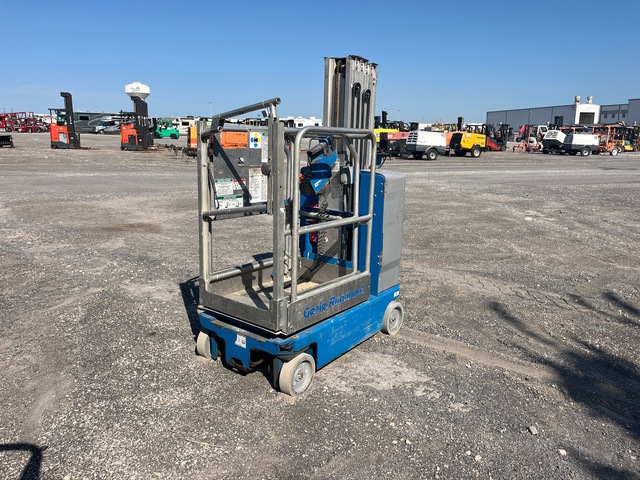 2017 Genie GR-20 Vertical Mast Lift