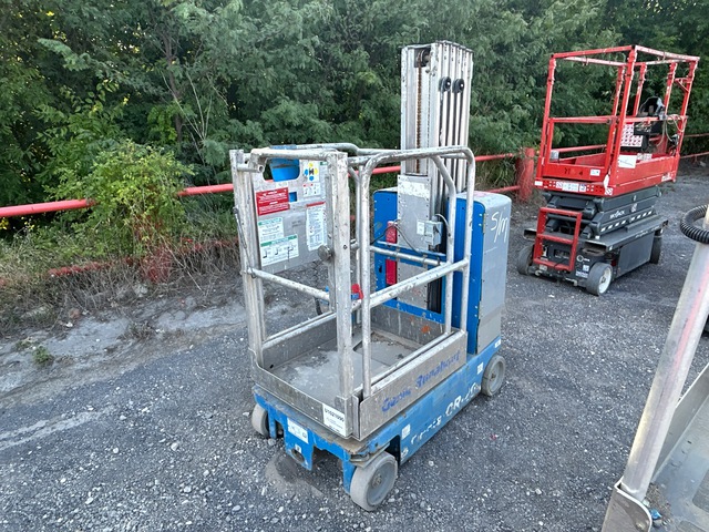 2017 Genie GR-20 Vertical Mast Lift