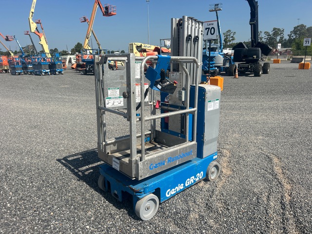 2017 Genie GR-20 Vertical Mast Lift