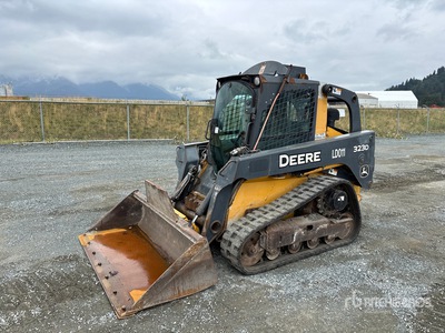 2012 John Deere 323D Two-Speed Compact Track Loader