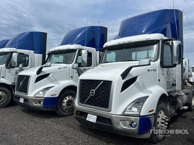 2022 Volvo VNR300 6x4 Ciągnik siodłowy T/A z kabiną dzienną