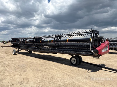 2013 Case IH 2152 40 ft Draper Combine Header