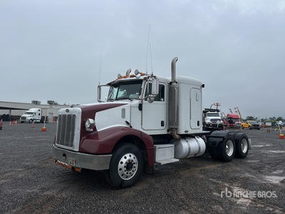 2007 Peterbilt 385 6x4 3- Achs Sattelzugmaschine mit Schlafkabine