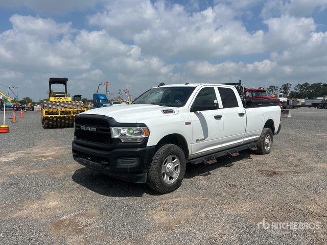 2019 Ram 2500 4x4 Crew Cab Pickup